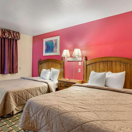 Rodeway Inn & Suites Raton Exteriér fotografie
